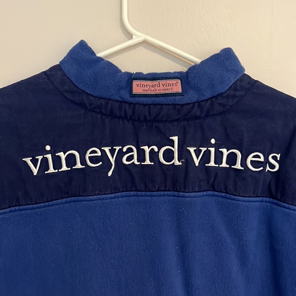 Vineyard Vines Mens pullover - Picture 3 of 4